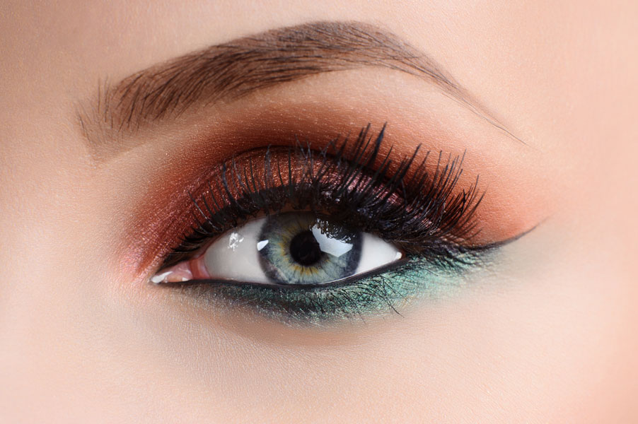 add contrasting eyeshadow colors on your eyelids
